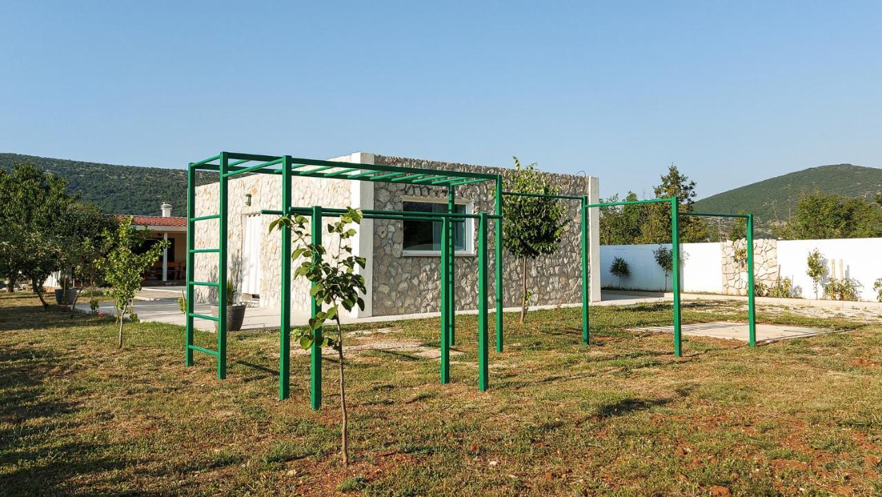 Villa Legacy Krusvar Exterior photo